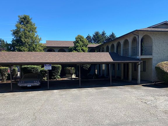 2nd image of 4590-4596 Verda Ln NE #1652-1662