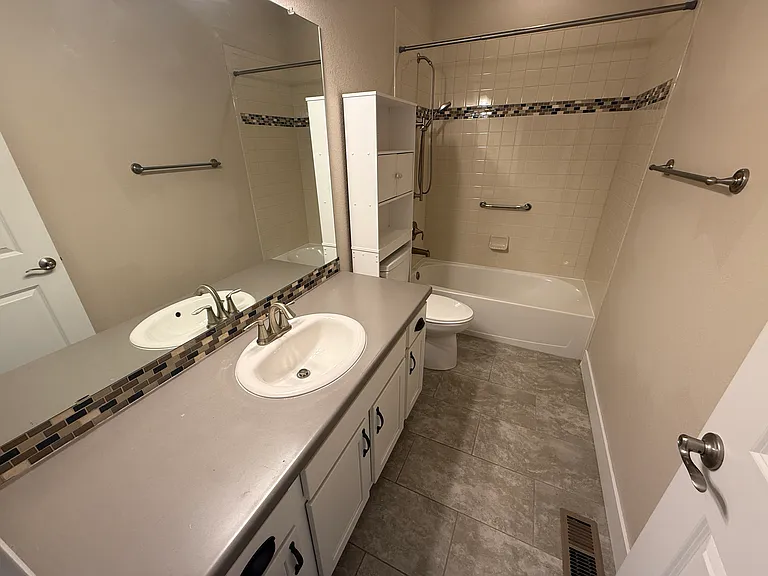 2841 Cascade Creek Dr — Photo 13