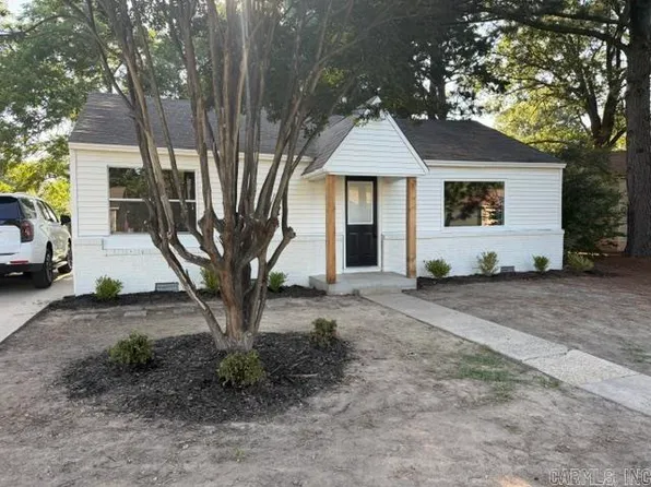 1612 S Porter St, Stuttgart, AR 72160