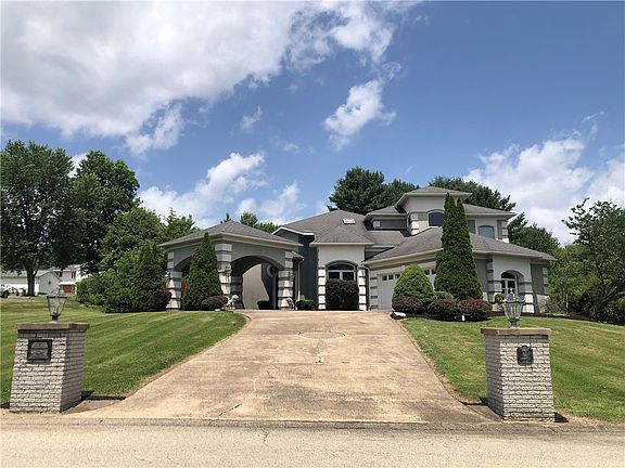 2nd image of 87 Farmview Dr