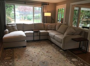 11 Newport Ky, Bellevue, WA 98006