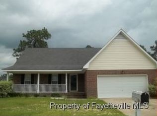 4817 Miranda Dr, Hope Mills, NC 28348