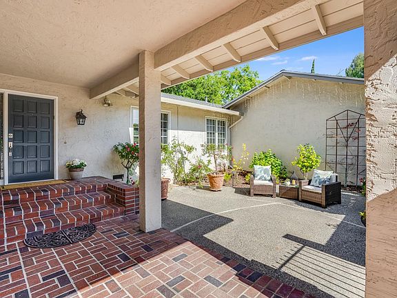 3rd image of 12438 Arroyo De Arguello