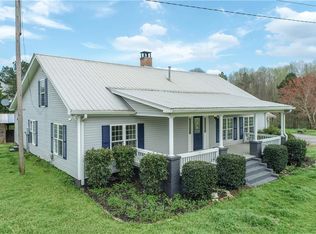 5312 Woodlin Rd, Lula, GA 30554