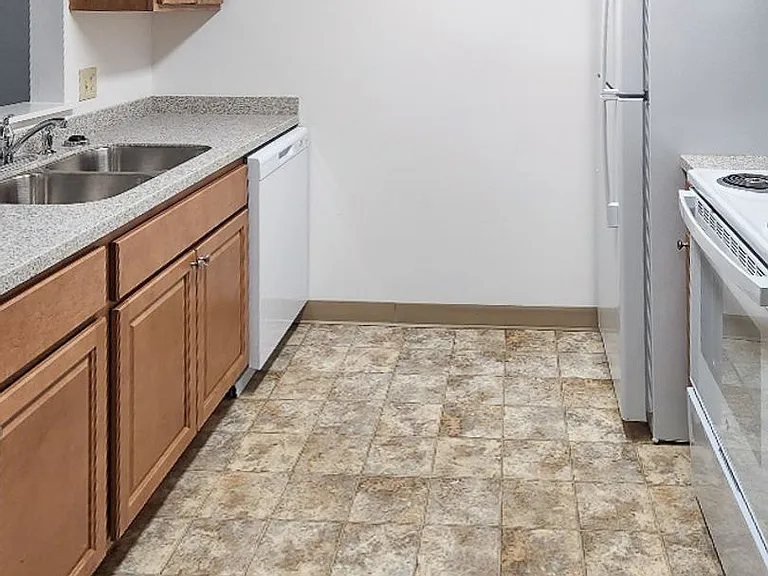 10 Tyler Way #214 — Photo 18