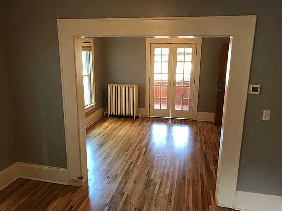 5th image of 3129 Grand Ave S APT 1