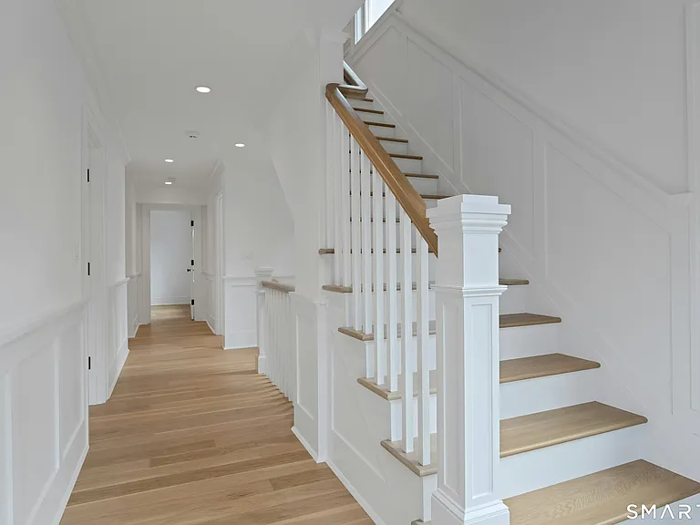 16R Old Stamford Rd — Photo 16