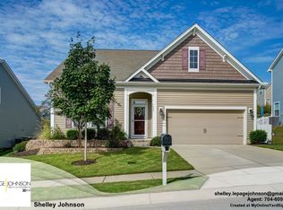 3423 Streamside Dr, Davidson, NC 28036