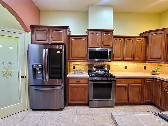 4th image of 14859 E 47th Ln