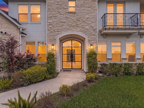 4th image of 8002 N Circle Dr