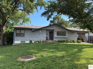 210 Salem Ave, Knob Noster, MO 65336