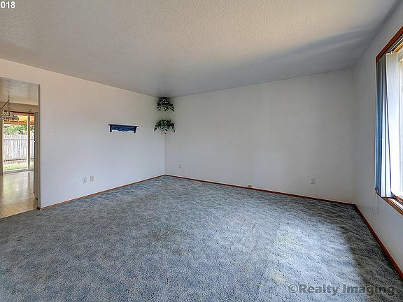 3rd image of 14416 SE 9th St