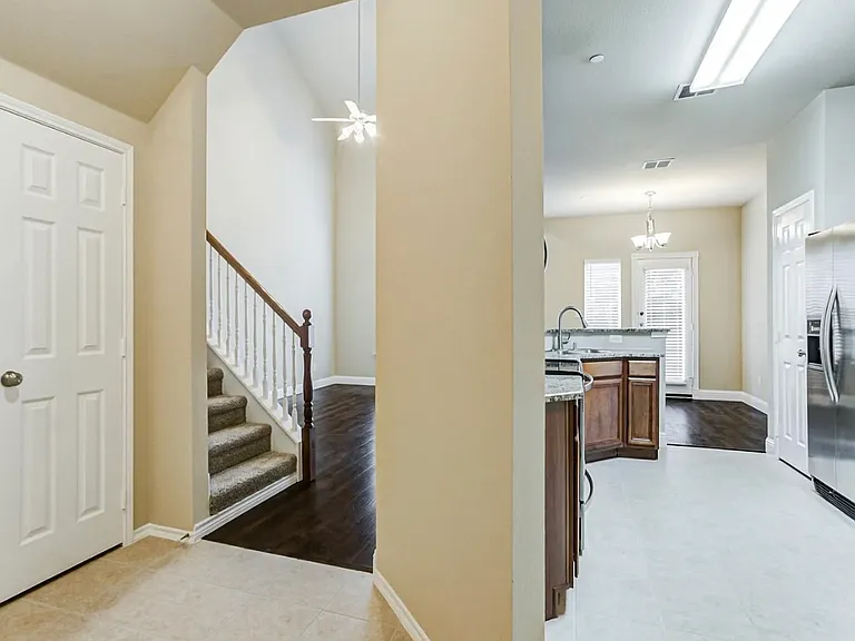 4528 Sycamore Dr — Photo 12