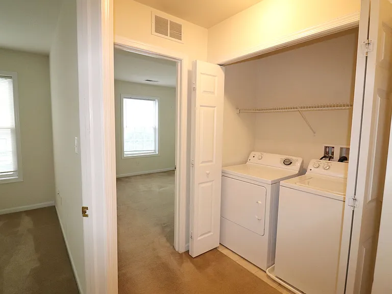 13 Broderick Ct — Photo 21