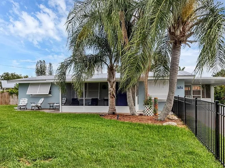 1686 Chapline Ln — Photo 33