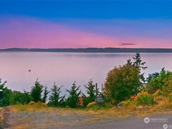 303 Burke Drive, Camano Island, WA 98282