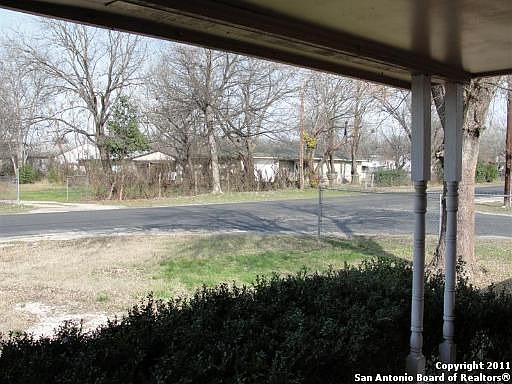 3rd image of 5502 Hayden Dr