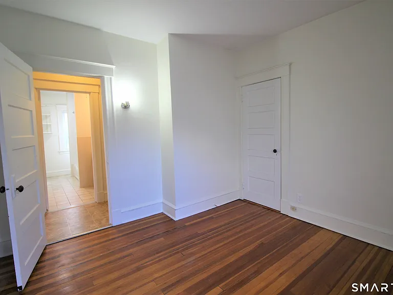 19 Nesbit Ave #3 — Photo 20