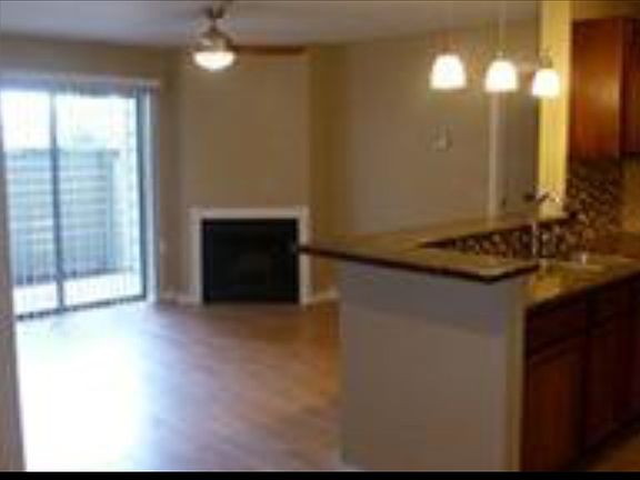 Living room with fireplace 