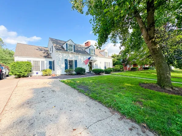 308 S Madison St, Pittsfield, IL 62363