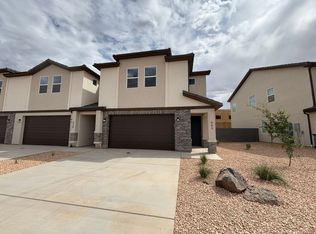 943 S 4380 W, Hurricane, UT 84737