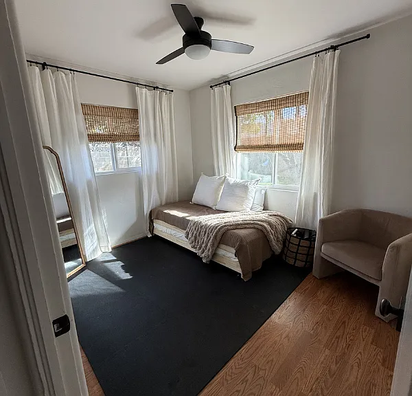 1015 E Citrus Way — Photo 12