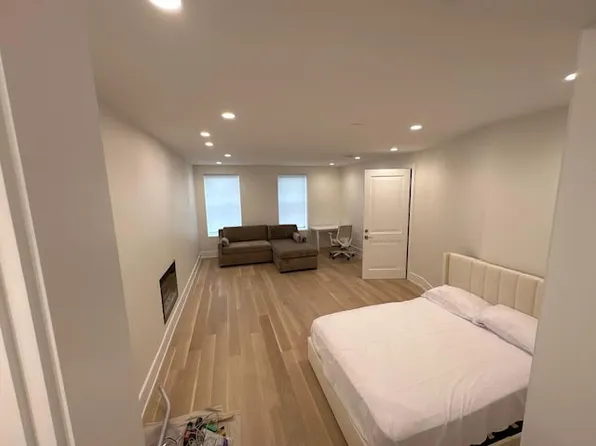 344 West 88th Street image 1 of 6