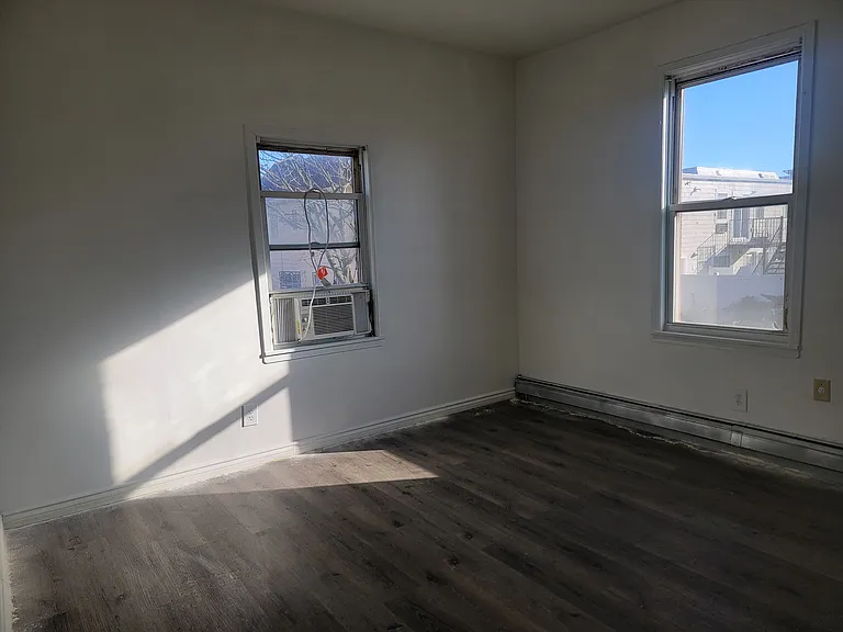 140 Beach 60th St #1-R — Photo 7