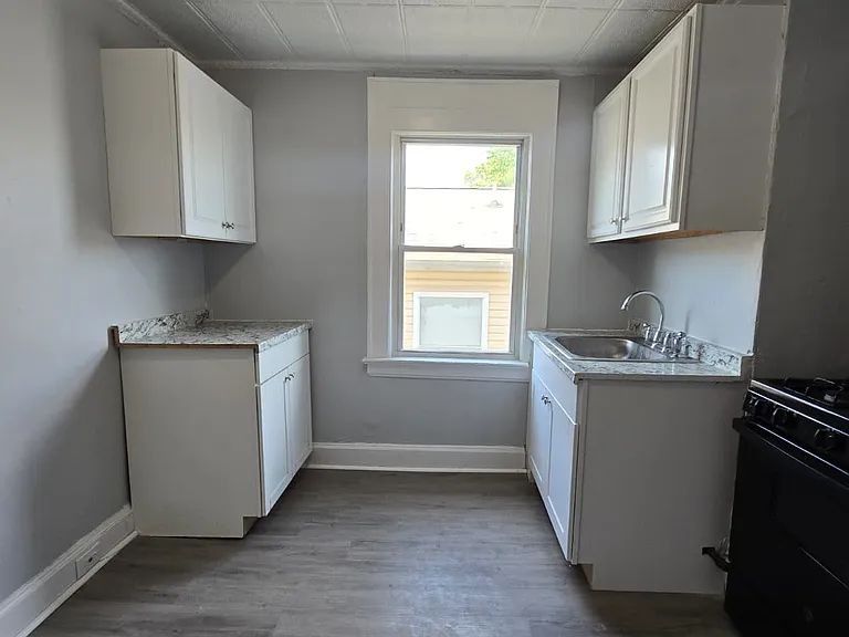 9 Kenmore Ave #3A — Photo 3