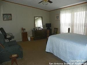 4th image of 920 Murray Ln Unit B