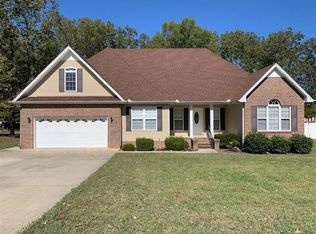 1203 E End Rd, Manchester, TN 37355