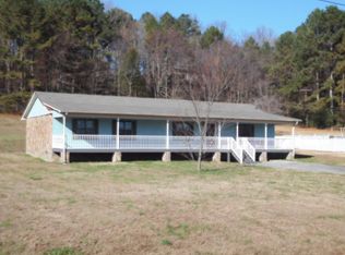 233 Chickasaw Dr, Cohutta, GA 30710