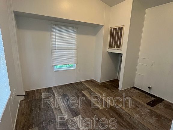 3rd image of 12182 Birch Dr #100-B