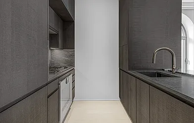 Rented by R New York