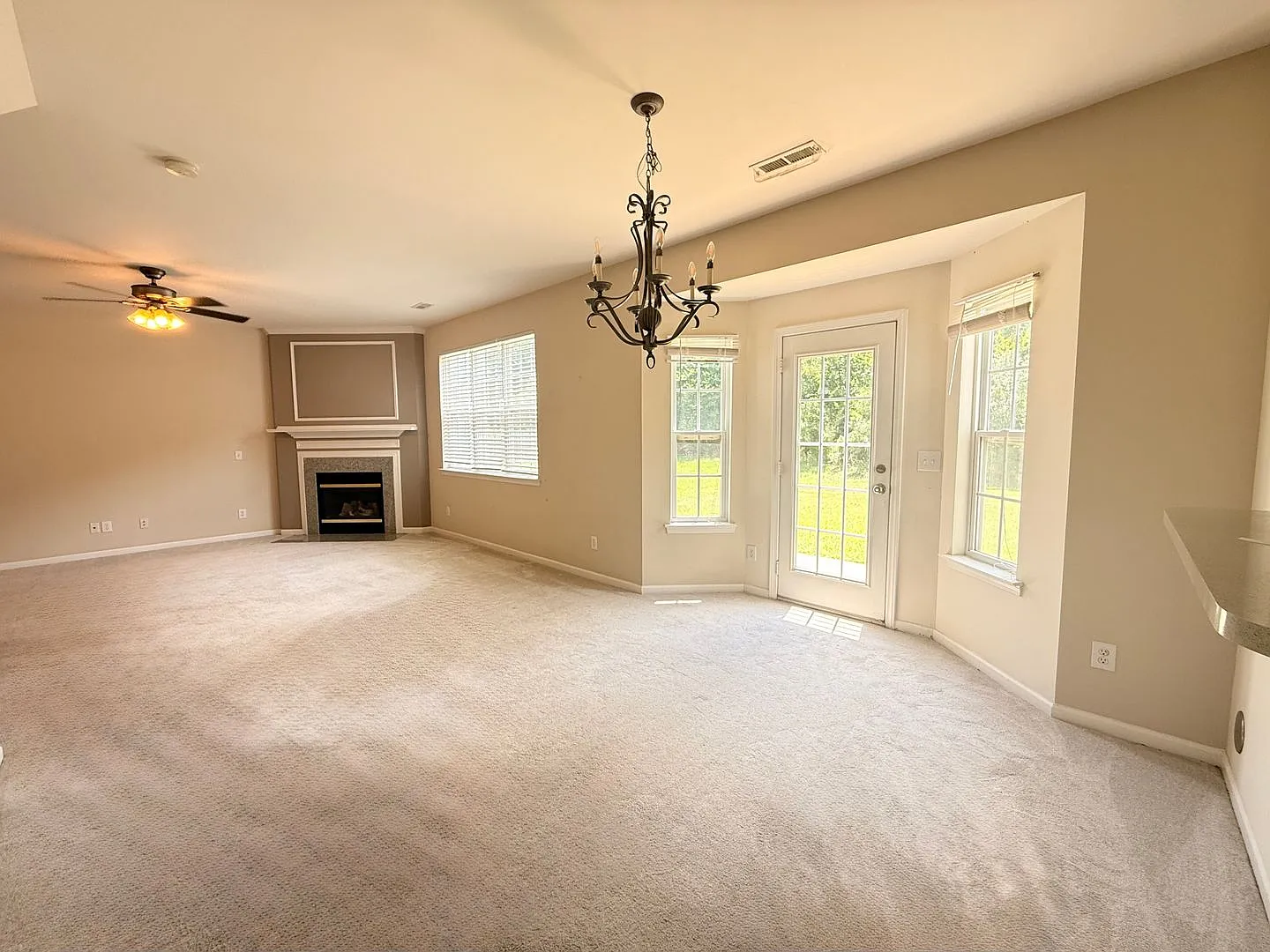 3 BR/2.5BA | Newly Renovated Single Family Home | Private backyard| In Charlotte! — Photo 4