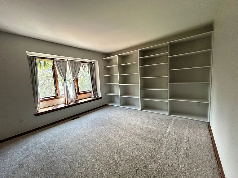7298 Siena Way — Photo 25