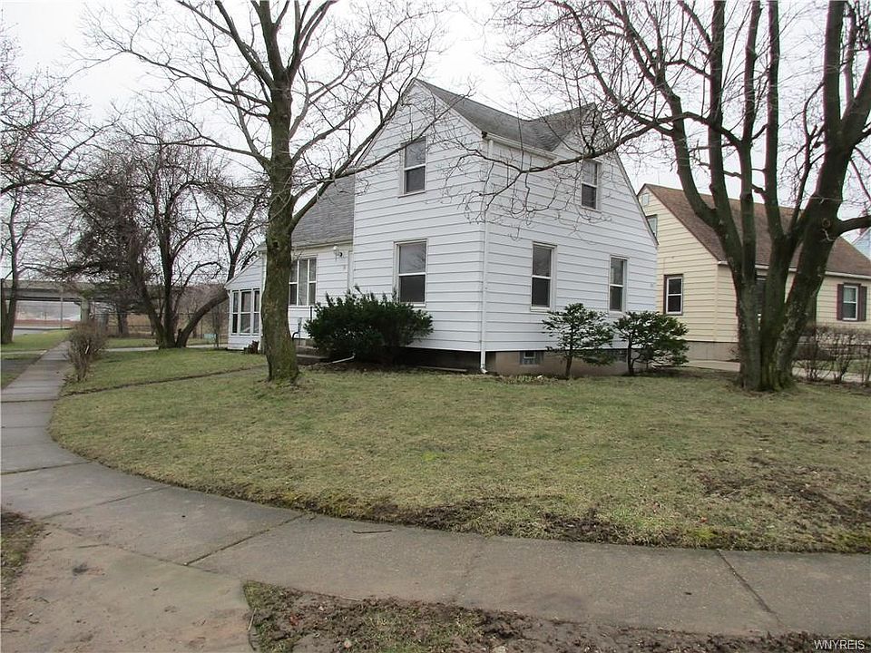 1st image of 323 Westbrook Dr