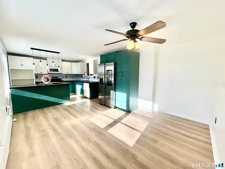 112 Woodbine St #1 — Photo 3