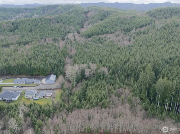 921 Ocean Avenue, Cosmopolis, WA 98537