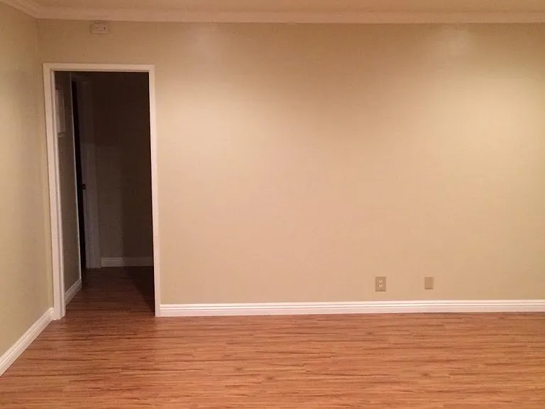 645 Fairview Ave #2 — Photo 1