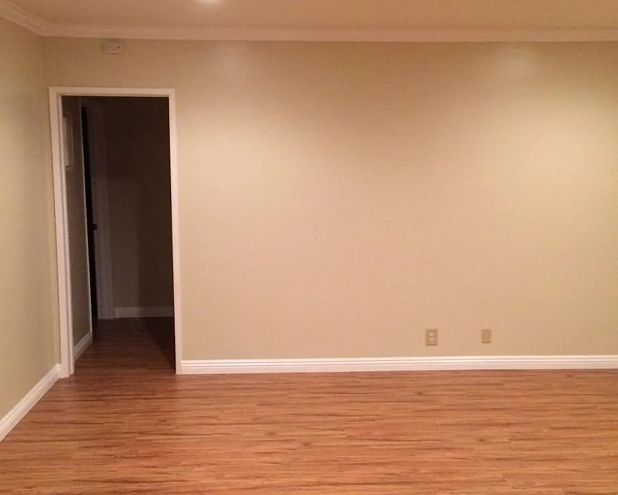 645 Fairview Ave #2