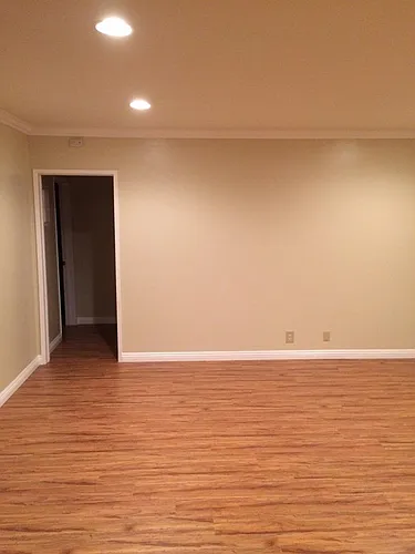 645 Fairview Ave #2 Photo 1