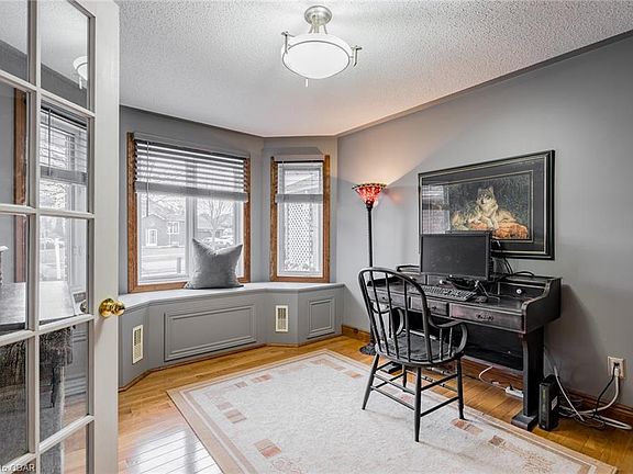 5th image of 1036 Tillison Ave