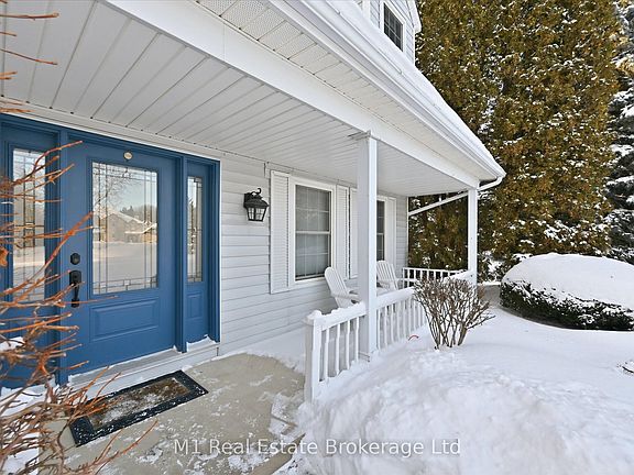 4th image of 28 Weneil Dr