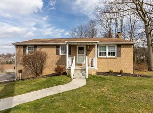 121 Braethorn Dr, Butler, PA 16001