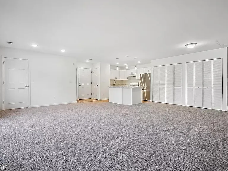 54 Sam Bonnell Dr #54 — Photo 8