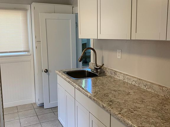 2nd image of 964 S James Ct #465 E