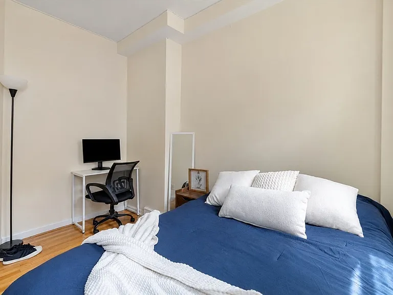 28 Phillips St #3 — Photo 6