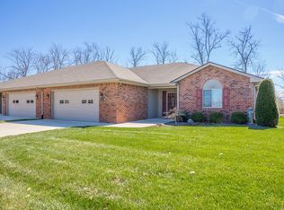 163 Devonshire Ct, Anderson, IN 46013