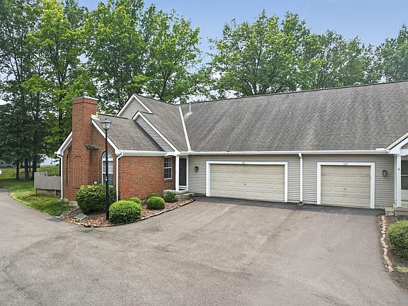 2nd image of 521 Brickstone Dr